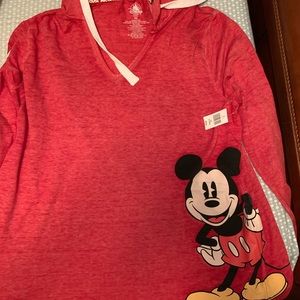 Thin long sleeve with good